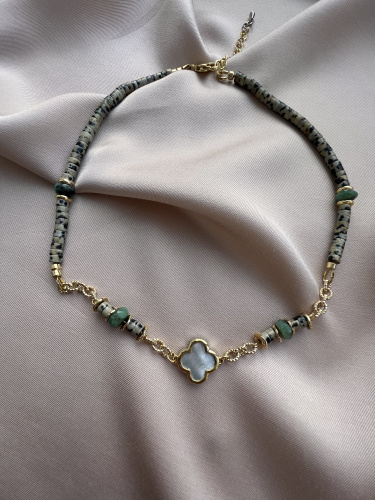 Чокер "Клевер".