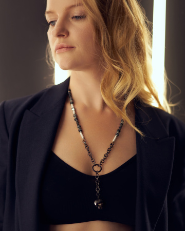 Колье Череп с цепью Swarowski